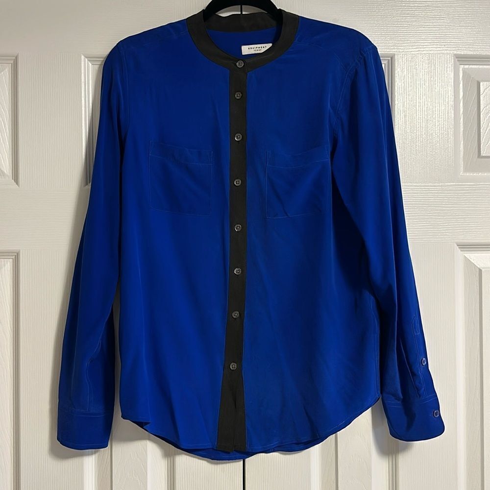 Equipment Women’s Royal Blue with Black Trim Collarless Silk Button Down Blouse